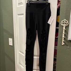 ALO Yoga Black Cut-Out Leggings size M